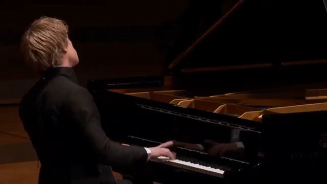 Моцарт Соната для двух фортепиано ре мажор,    Лукас и Артур Юссен