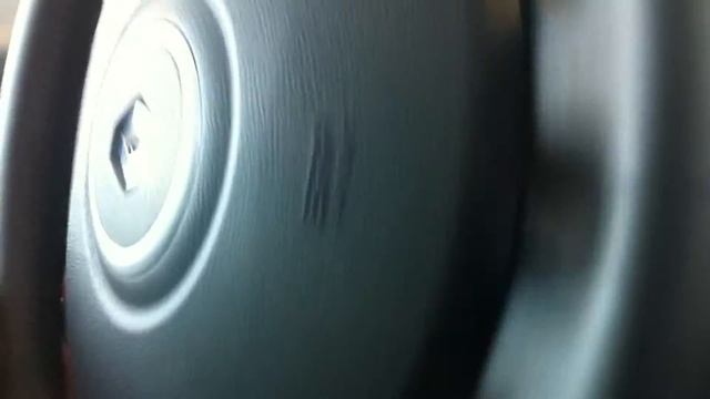 Renault Clio MK3 Steering Wheel Annoying Noise смотреть онлайн