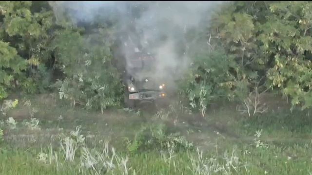 Уничтожение украинского MRAP International Maxx Pro.