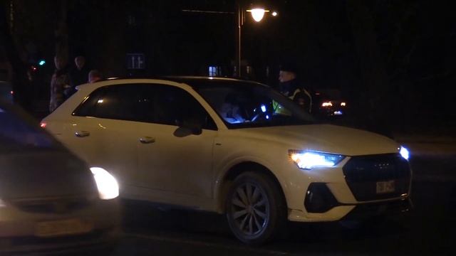 Сотрудники ГАИ выявляют водителей, управляющих транспортом в состоянии опьянения смотреть онлайн