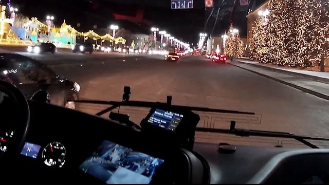 Площадь 1905 года - самый аварийно опасный участок Екатеринбурга смотреть онлайн