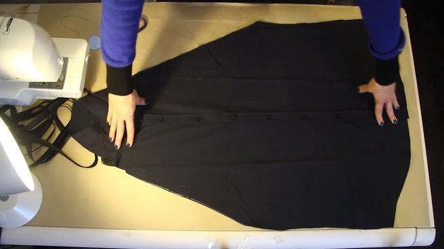 DIY. ШИТЬ ПРОСТО. ФАРТУК из рубашки в подарок. смотреть онлайн