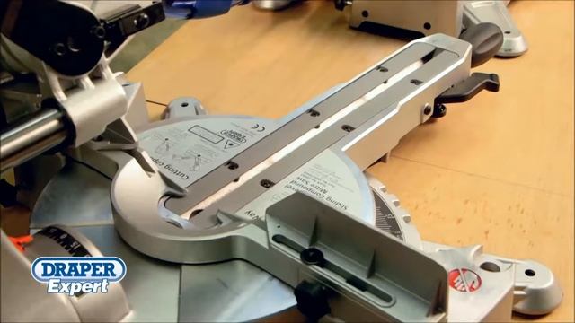 Draper Slide Compound Mitre Saws from Power Tools UK смотреть онлайн