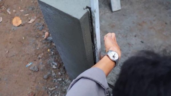 Designer Outdoor Water Fountain - Outdoor Aquarium from Cement and Brick