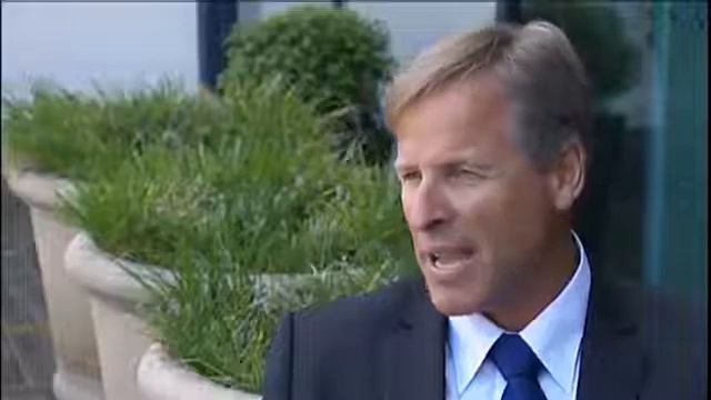 Why did the Red Sox sign a 17 year old Kiwi? смотреть онлайн