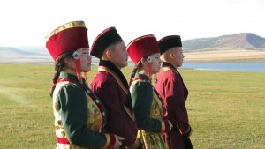 Клип "Матушка-земля" на бурятском и татарском языках (cover Татьяна Куртукова)