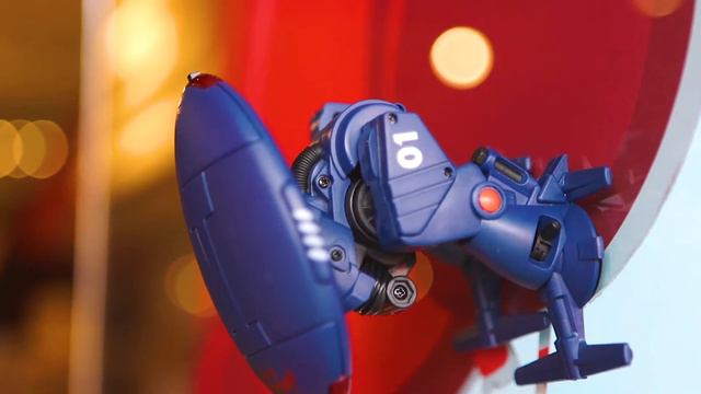 Необычные игрушки. Робот CLIMBATRON смотреть онлайн