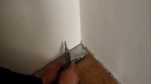 Зазор между стеной и линолеумом