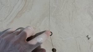 Лопается керамогранит. Спасаю, что ещё можно спасти.