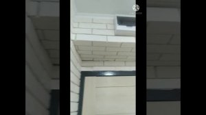 Монтаж декоративного кирпича в дверной проём, расшивка, зарезка углов #монтажкирпича