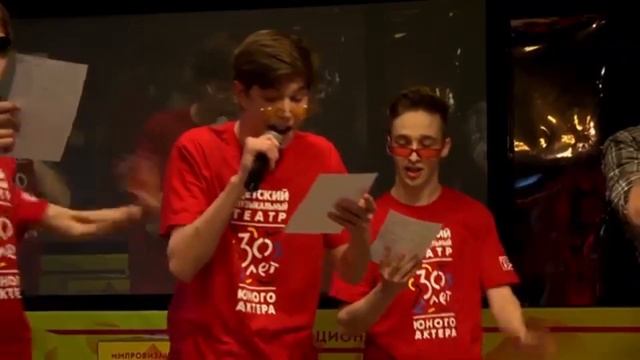 пример "комплиментарный раунд" смотреть онлайн