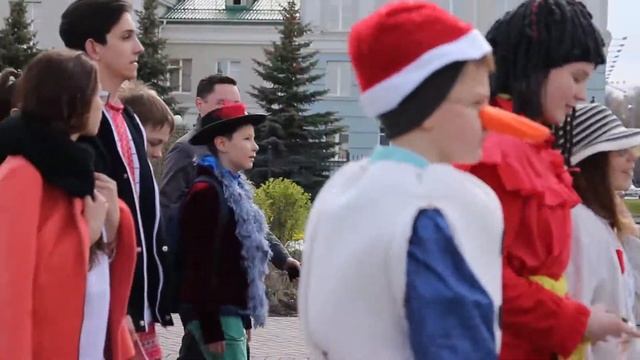 Театр и дети 12 мая смотреть онлайн