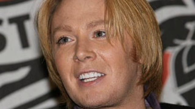Clay Aiken live Kyrie... смотреть онлайн