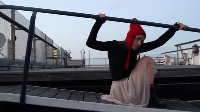 Екатерина Незванова: педагог танцев Modern Dance в школе танцев Мартэ. смотреть онлайн