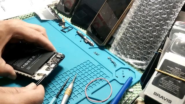 Xiaomi Redmi Note 5 разбит дисплей и стекло камеры.Восстановление. смотреть онлайн