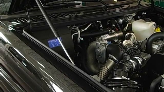 Автомобили УАЗ на Московском Автосалоне.avi смотреть онлайн