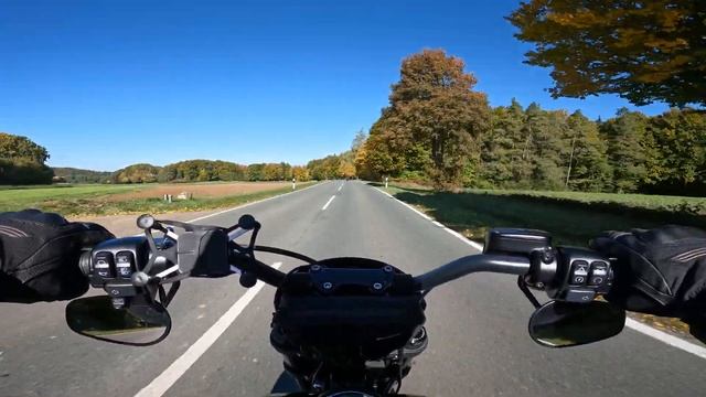 Выезд в Франконскую Швейцарию на двух Harley-Davidson смотреть онлайн