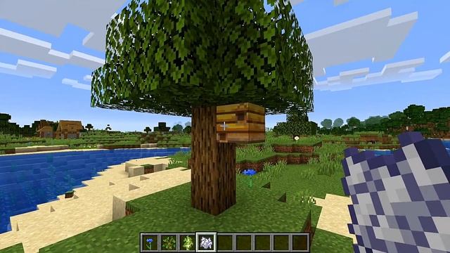 How to Spawn Bees in Minecraft Survival Mode смотреть онлайн