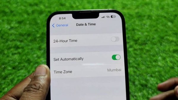 iPhone Me AM,PM Kaise Chalu Kare || Time Me AM PM Kaise Lagaye in iPhone || Set AM PM in iPhone