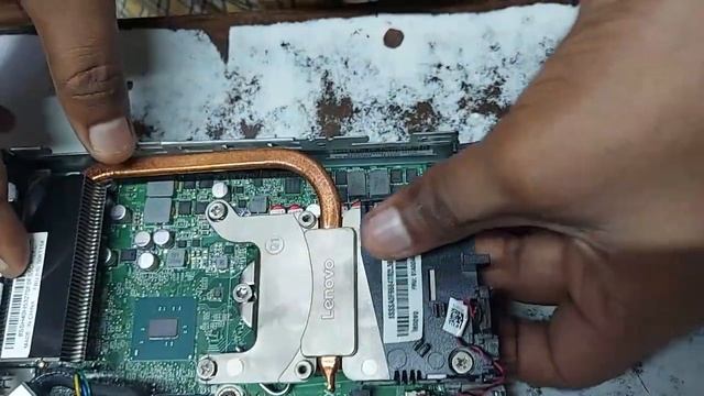 Lenovo ThinkCentre M900 Tiny