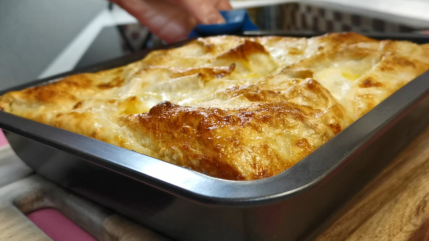 Просто возьмите ЛАВАШ и будете в восторге от результата. Сразу ДВА РЕЦЕПТА пирогов без замеса теста смотреть онлайн