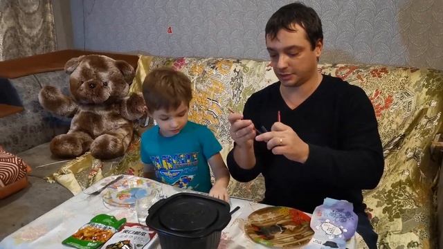 Самый дорогой китайский доширак. Большой китайский обжор! Лапша-самовар. Ресторанное блюдо?