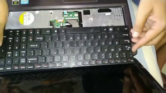Replace Laptop Keyboard (Lenovo Z570)