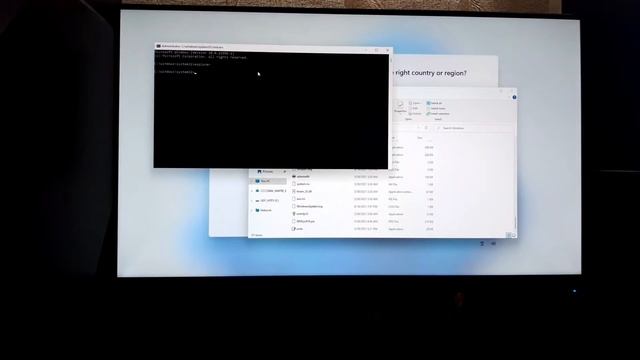 Messing with Windows 11 смотреть онлайн