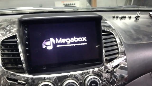 Штатная магнитола для Mitsubishi L200 (2007-2016), Pajero Sport (2008-2017), Megabox P-9314 (T8-IPS смотреть онлайн
