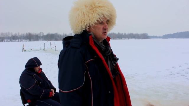 А стоит ли!? Крещенские купания в Минске. смотреть онлайн
