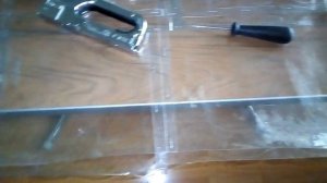 Пластиковый материал для покрытия теплицы.