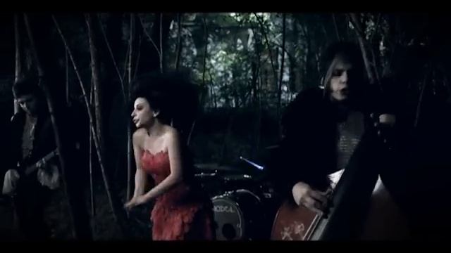 Model - Pembe Mezarlık смотреть онлайн