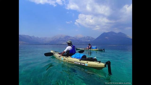 Cannibals Kayak House, the true spirit of kayaking. смотреть онлайн