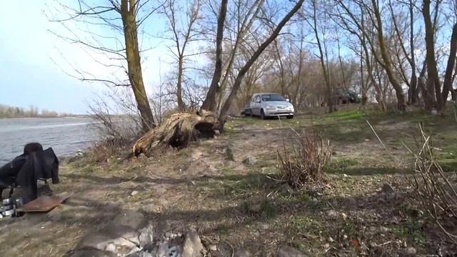 Поиск перспективной точки для рыбалки в устье Десны смотреть онлайн