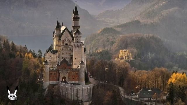 Travel Europe - Famous Landmarks -Vocabulary смотреть онлайн