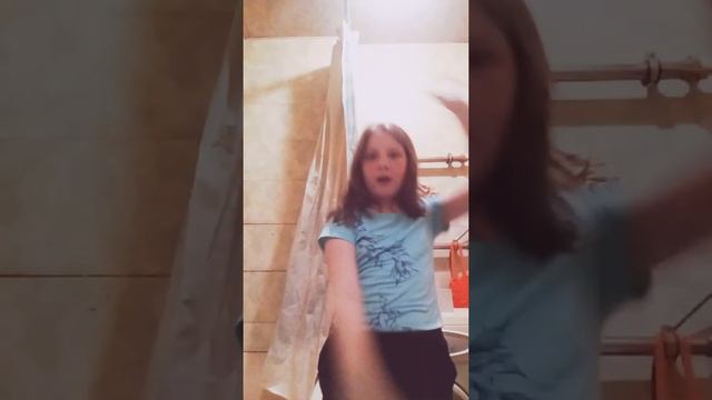 Учим танец под песню ,,Ты мой кайф" смотреть онлайн