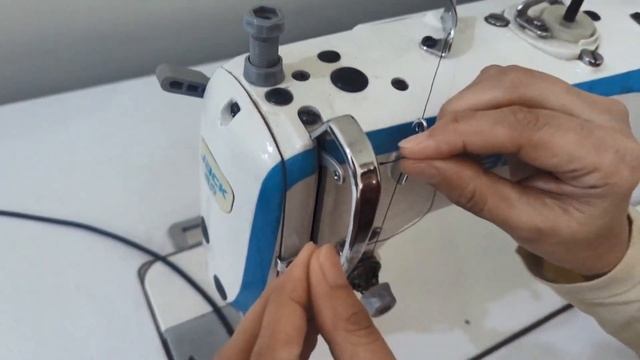 How to thread Jack F4 industrial sewing machine for beginners смотреть онлайн