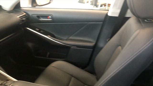 2019 Lexus IS 300 Walkaround смотреть онлайн