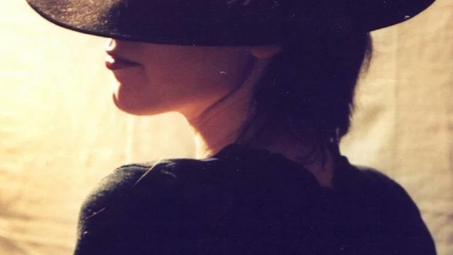 Блок - Незнакомка смотреть онлайн