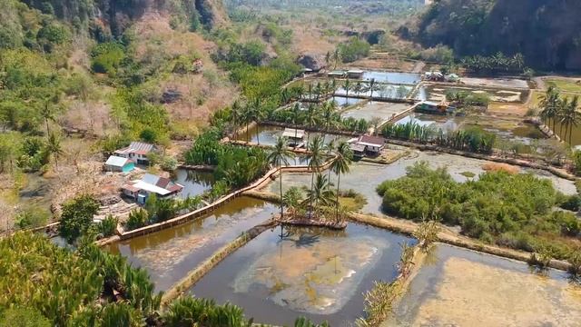 Explore Makassar, Indonesia смотреть онлайн