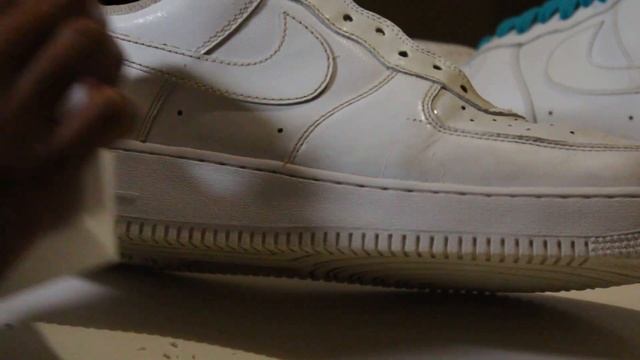 How To Clean White Shoes - How To Clean White Air Force 1 смотреть онлайн