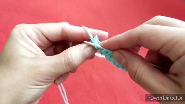 ОДНА ИЗ ПРОСТЫХ ПИНЕТОК СПИЦАМИ смотреть онлайн