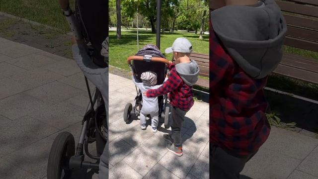 Весенняя прогулка в парке Гоши и Марка смотреть онлайн