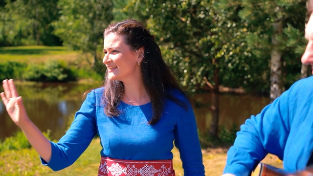 Жених приехал за невестой