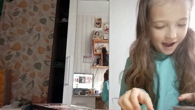 распаковка кей-pop карточек с подругой чек|(G)- DLE| смотреть онлайн