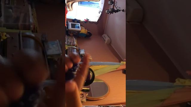 Как сделать так что бы лизун не лип к рукам смотреть онлайн