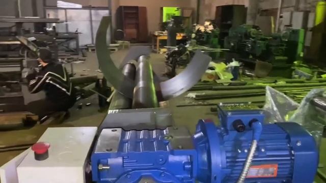Большие вальцы 2000х4мм трехвалковый станок смотреть онлайн