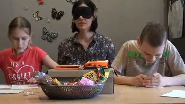 Челендж/Угадай и нарисуй смотреть онлайн