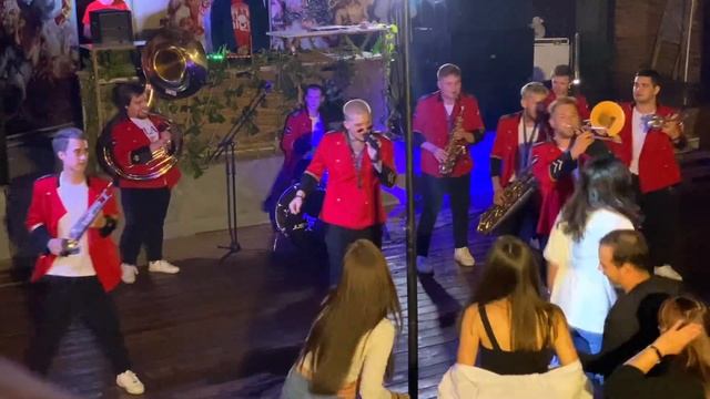 Видели ночь + Хали-Гали - Just Brass band live cover | Moments&Places смотреть онлайн