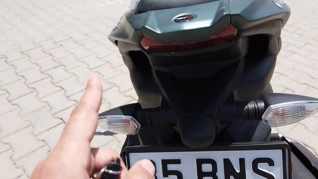 RKS AROME 125 Detaylı İnceleme | B Sınıfı Ehliyetle Kullanılacak Yamaha Aerox Çinli Klonu смотреть онлайн